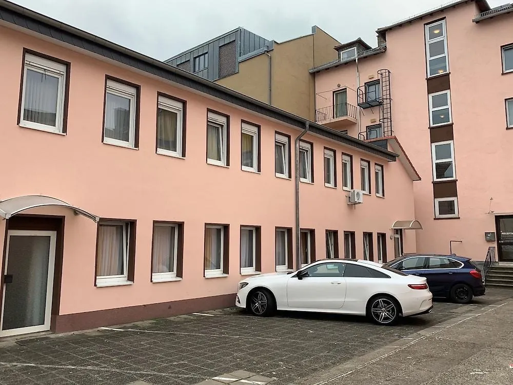 Hotel am Kurfürstenplatz - Messe Frankfurt am Main